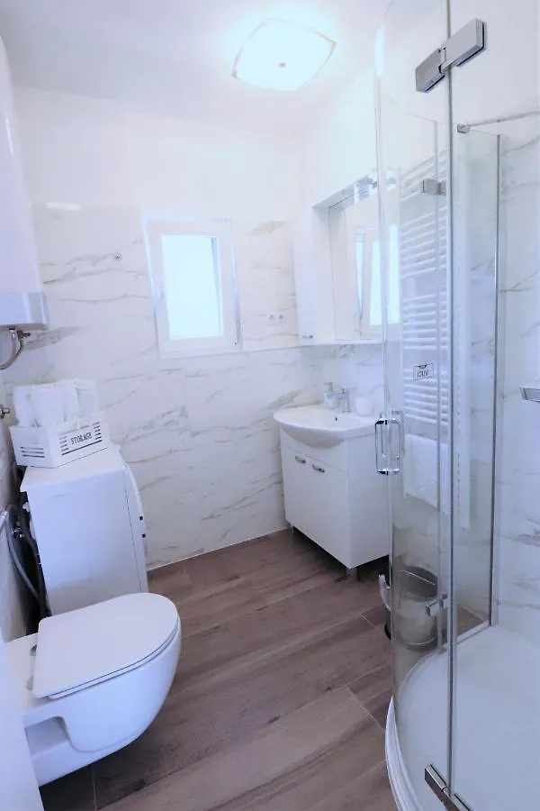 Villa Mendula Trogir - Luxury Villa By The Beach - Heated Pool - Organic Garden Croatia