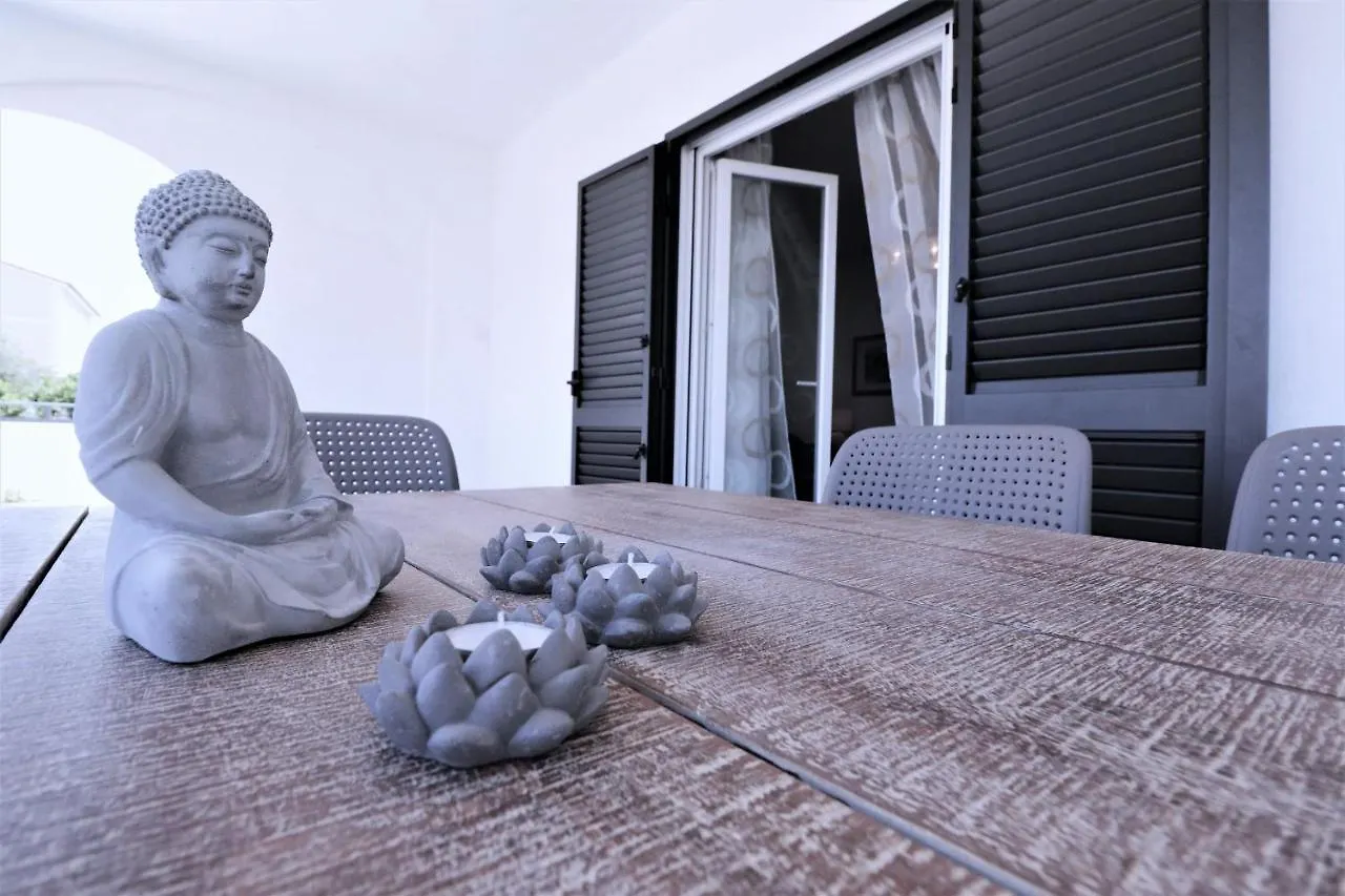 Villa Mendula Trogir - Luxury Villa By The Beach - Heated Pool - Organic Garden Croatia